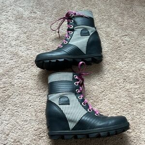 Sorel Lexie Houndstooth Wedge Boot